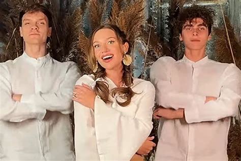 Mia Boyka «Россия моя» (2024): слушать песню онлайн, смотреть клип