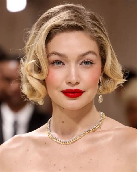 Modern twists on classic looks will define hairstyles in greece 1