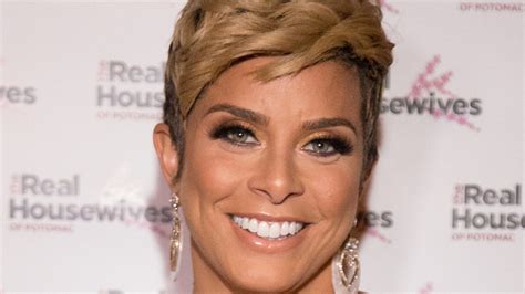 How Much Is Robyn Dixon Worth?