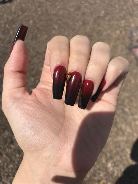 Black Ombre Dip Powder Nails : Easy black ombre with dip powder dip