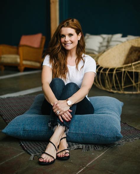 JoAnna Garcia Swisher's feet