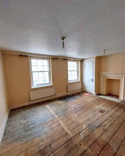 Ad Hoc Property Guardians | London