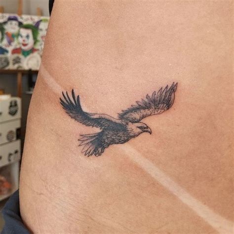 Tatto Na Virilha - Tatuagem na virilha: 20 inspirações femininas para ousar ainda mais!