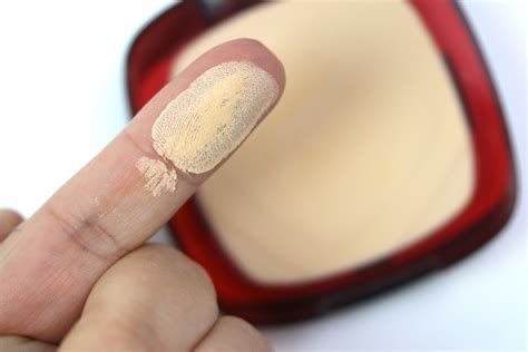 Glam & Shine - Beautyblog: Loreal Infaillible 24h Fresh Wear Foundation ...