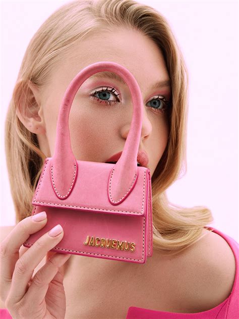 NEW FASHION DROP: LADUSHKA :: Behance