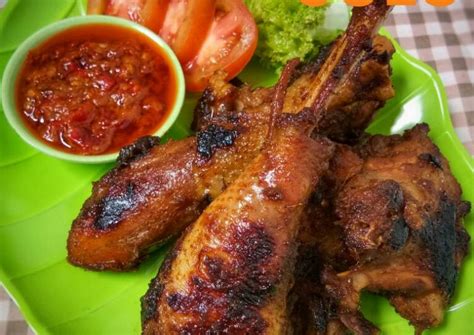 wong solo ayam bakar rectangle circle