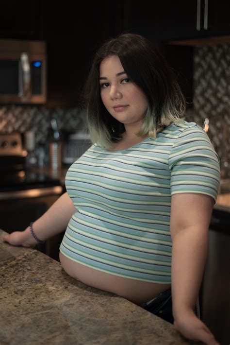 Happy Thanksgiving : r/Big_Bellies