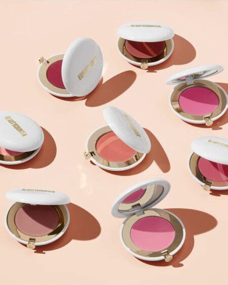 basic makeup items   considered   power  makeup