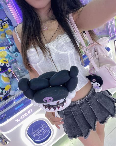 Cute Asian Girls