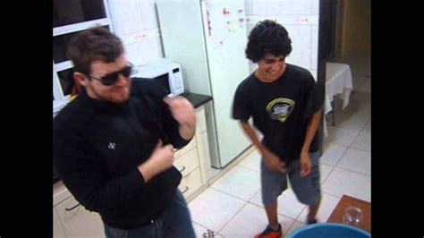 Comendo O Cuzinho Do Traveco - Traveco se Comendo na WEB - YouTube