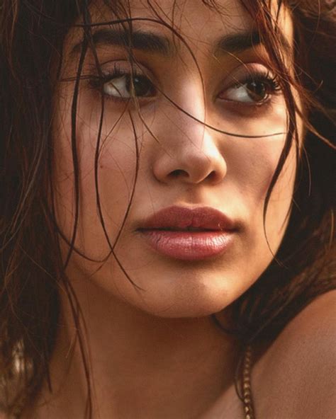 Cute pics of Jhanvi Kapoor - Filmy19