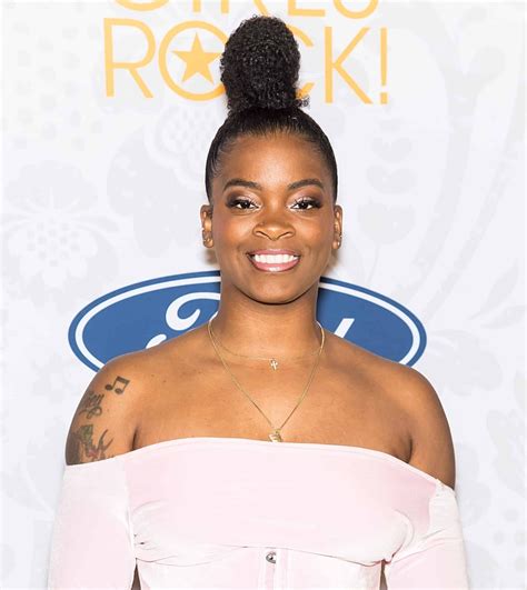 Ari Lennox Wallpapers (35 images) - WallpaperCat