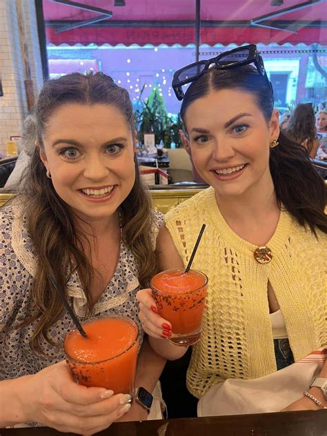 Jane Treacy QVC : Age, Net Worth, Husband, Daughters, Salary