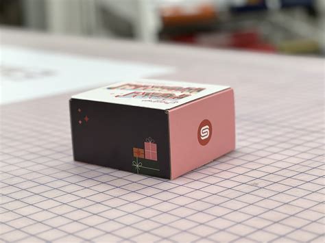 Delightful Deliveries: How Custom Mailer Boxes Elevate Your Holiday