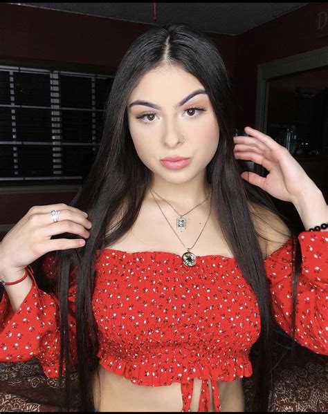 Rate my friend Jessica Part1 : r/RealGirls_SFW