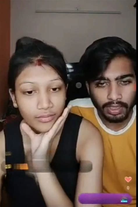 Lavanya Manickam Nude Gives Boyfriend Oil Massage Completely Bottomless