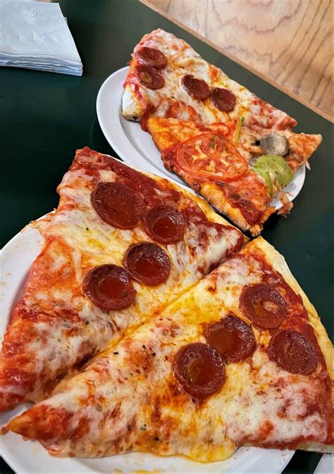 8 Best Columbia MO Restaurants | Best Places to Eat in Columbia MO