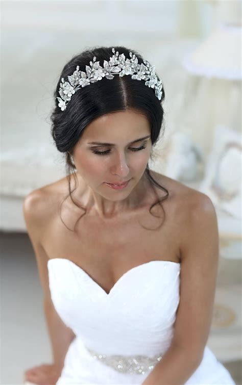 Tiara Wedding Hairstyles With Crown - Fade Haircut Styles