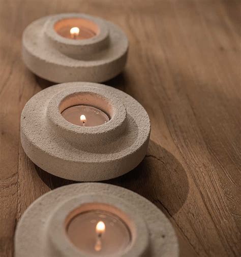 ring stone candle holder