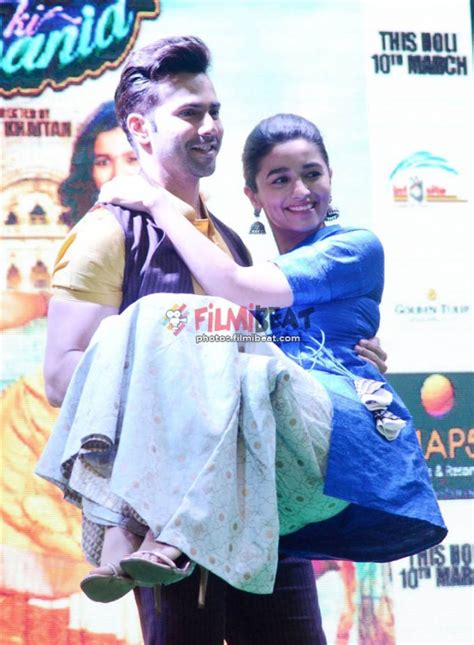 Alia Bhatt and Varun Dhawan Promote Badrinath Ki Dulhania In Kolkata ...