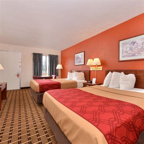Econo Lodge Carlisle | Carlisle, PA 17013