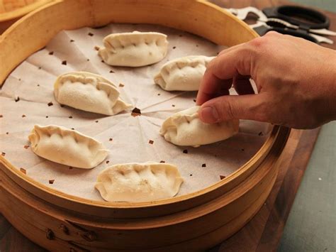 how to cook frozen dumplings