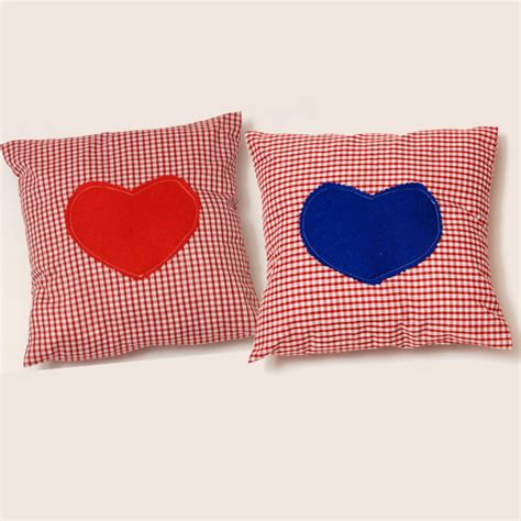 Heart Felt Cushion – Jacqui Joseph Designs