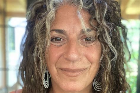 Sherry Sidoti - Elizabeth Rynecki