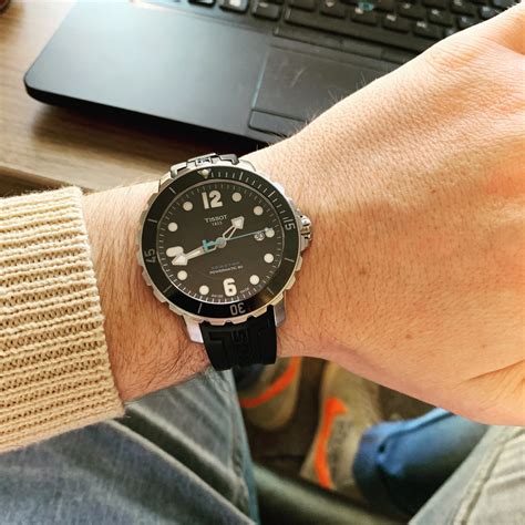 love  blue seconds hand    motif tissot seamaster