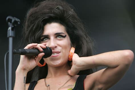 Amy Winehouse Without Makeup | Saubhaya Makeup