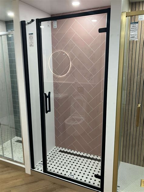 Verona Bay | Shower Doors & Ensuite Display | Daly's Carrickmore
