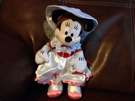 Mary Poppins Minnie Mouse. Dressed for a Jolly Holiday! Given to me by