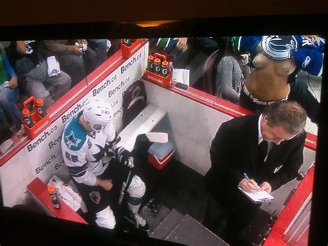 Anyone notice anything? : r/hockey