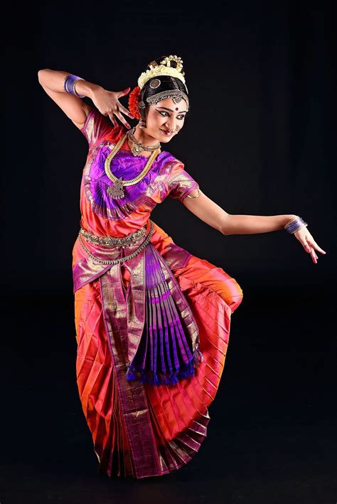 Kuchipudi Dance, Indian Classical Dance | Indian classical dance, Dance