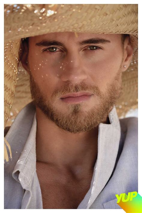 Yuri Bonotto para YUP Magazine en fotos de Anderson Macedo