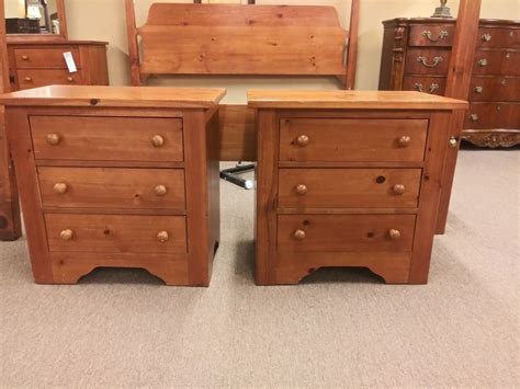 Pine Bedroom Set : Mexican Pine bedroom set | in Sittingbourne, Kent