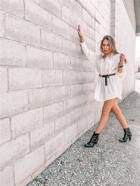 TOTALLY TORI - Page 5 of 6