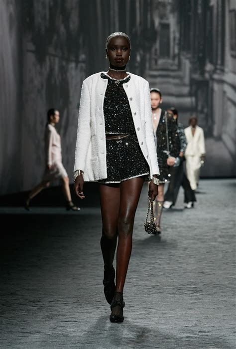 Défilé Chanel, collection prêt-à-porter printemps-été 2023 - VieDeLuxe.fr