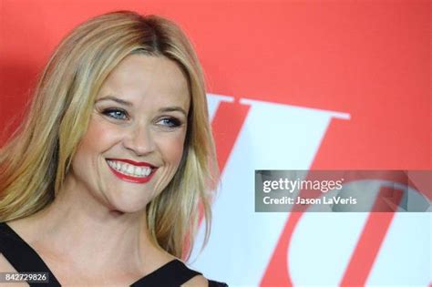 1,100 Home Again Premiere Stock Photos, High-Res Pictures, and Images ...