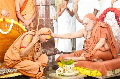 sringeri shankaracharya conducts abhishek  jyotish peeth dwarka