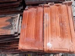 Vendo Telhas Usadas Df - Vendo telhas antigas usadas Maceira • OLX.pt
