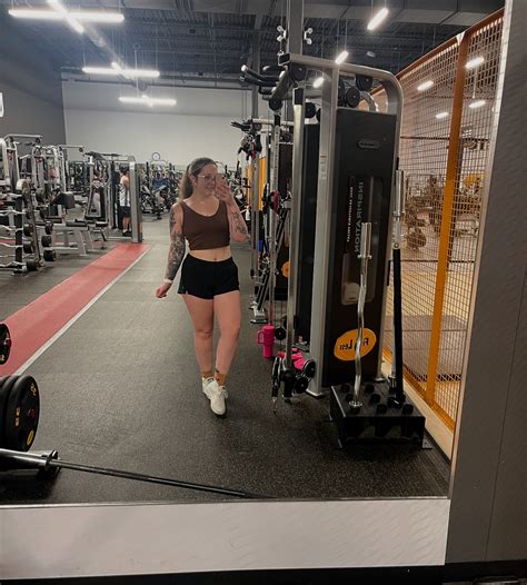 RACHEL | FITNESS INSTRUCTOR (@rachelaileenfit) • Instagram photos and