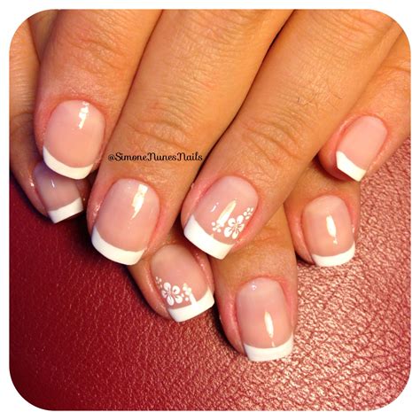 White Tip Nails (French Nails) | French tip nail art, White tip nails