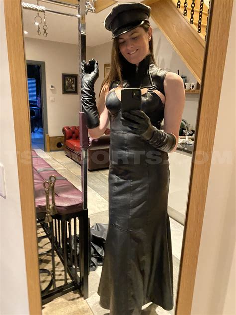 (+44) 7762-815647 | Bonnie Brown | White Transsexual Escort | TSescorts