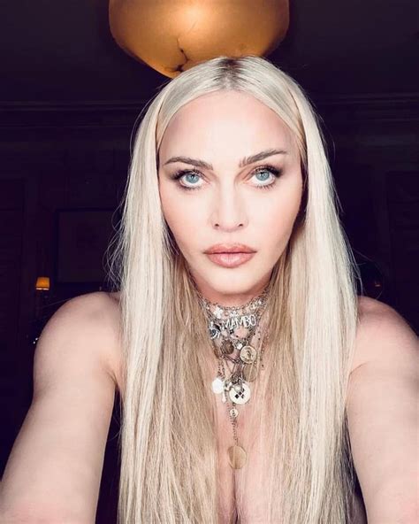 Madonna alborotó el mundo al posar desnuda este Viernes Santo | La Teja