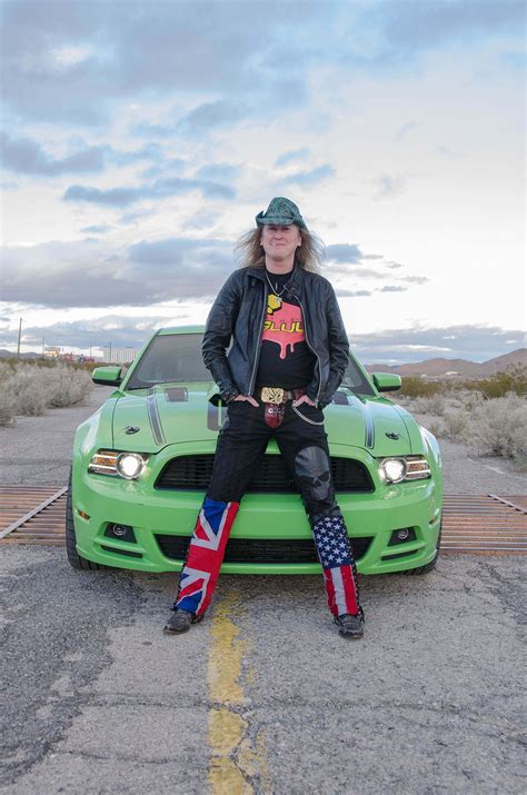 Wonderhussy photo shoot - RocknRollem