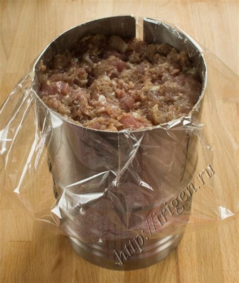 Ветчина из курицы и свинины