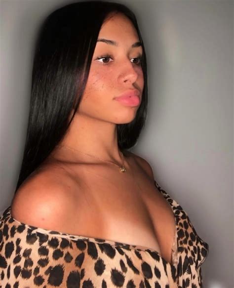 Lia Andrea (@liaandreaa) • Instagram photos and videos