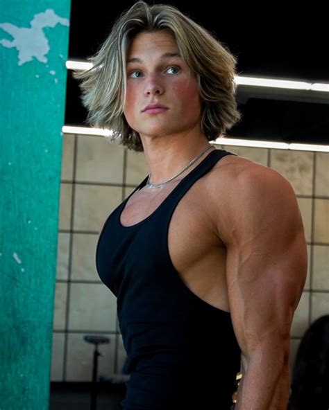 Colby Mullins (@colby.mullinss) • Instagram photos and videos