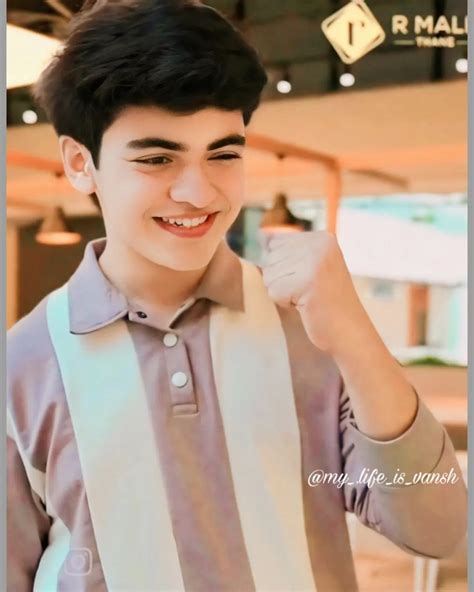 vansh sayani  mylifeisvansh instagram